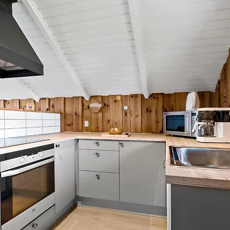 Holiday home 3 Bedroom Amazing In Hejls