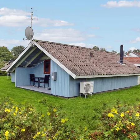Holiday home 3 Bedroom Amazing In Hejls